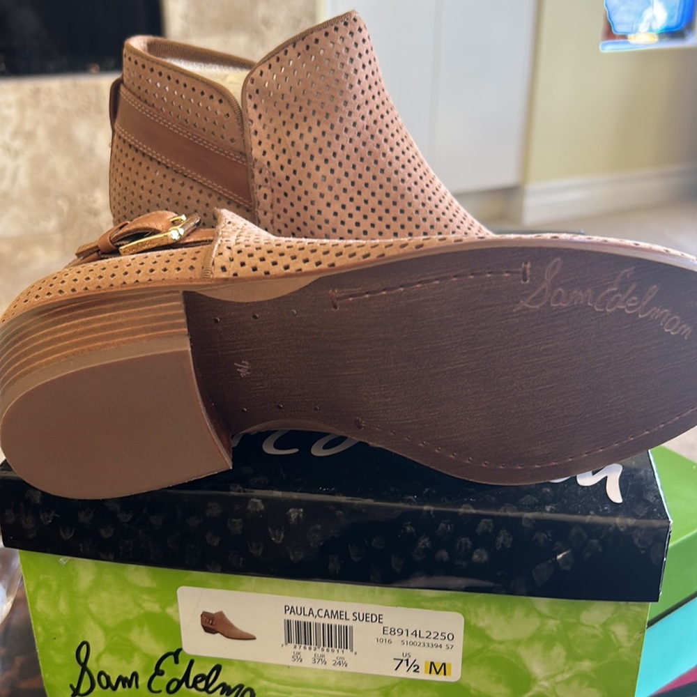 Sam Edelman booties - Picture 2 of 3